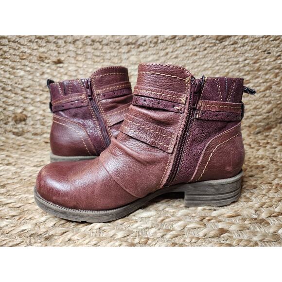 Earth Origins Randi Roland Red Leather Ankle Moto Boots Bootie Womens 7.5 Wide - Picture 6 of 11
